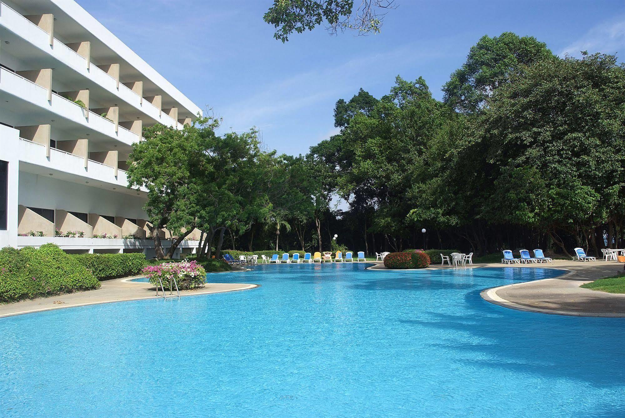 Purimas Beach Hotel & Spa Ban Chang  Luaran gambar